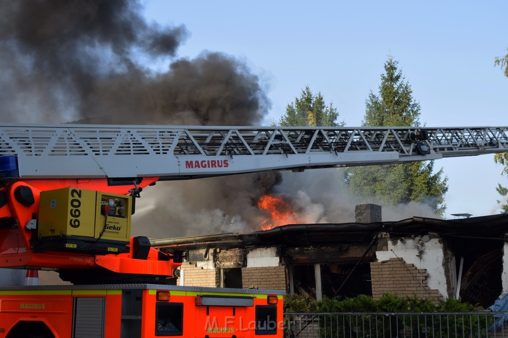 Feuer 2 Y Explo Koeln Hoehenhaus Scheuerhofstr P1087.JPG